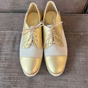 GH BASS Vintage Leather and Fabric Saddle Shoe Size 6.5